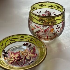 Yankee Candle vintage tea light candle holder with saucer. Tag still attached